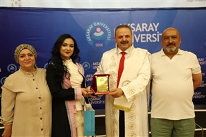 ASÜ Sosyal Bilimler Meslek Yüksekokulu  2026 mezunlarını geleceğe uğurladı