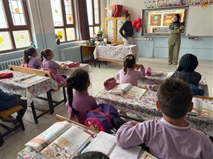 SBMYO öğrencileri topluma katkı sağlayan projelerine bir yenisini daha ekledi 