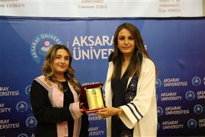 ASÜ Sosyal Bilimler Meslek Yüksekokulu  2026 mezunlarını geleceğe uğurladı