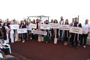 ASÜ'de Mezuniyet Coşkusu
