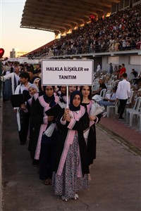 ASÜ'de Mezuniyet Coşkusu